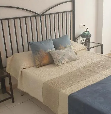 Apartment Jardines Canarios 2 *